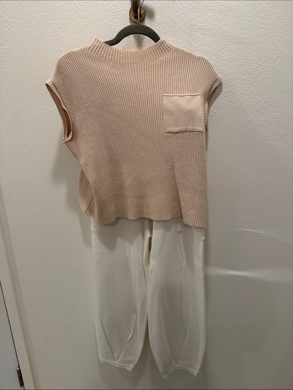 Ribbed Pocket Tank in Light Tan, White Pants Set